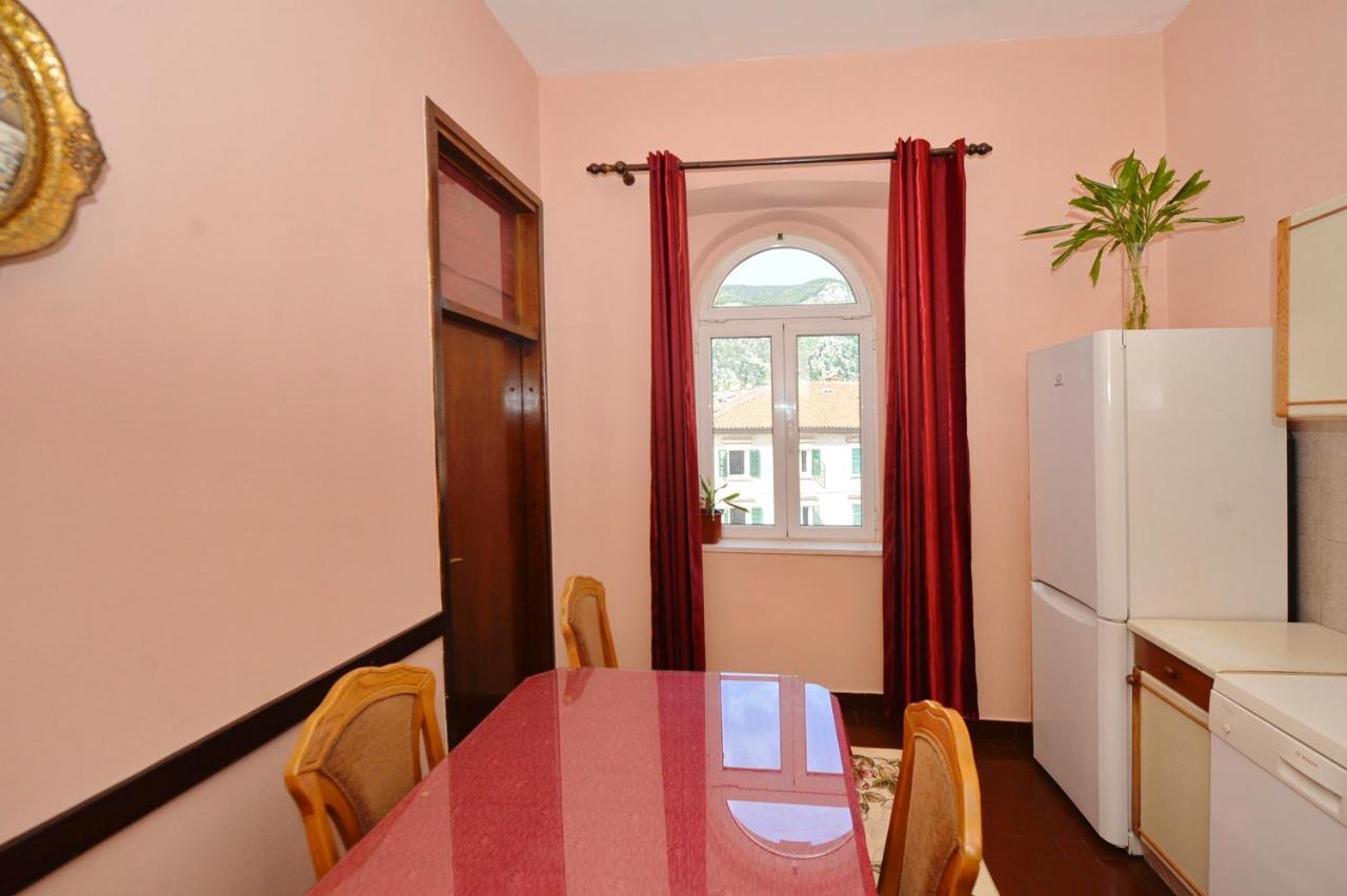 City View Apartment Kotor Eksteriør bilde